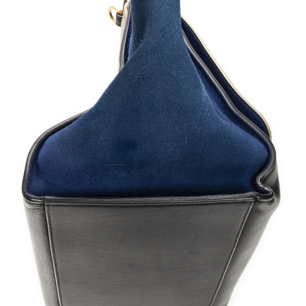 Celine Medium Tricolor Trapeze - Picture 7 of 10